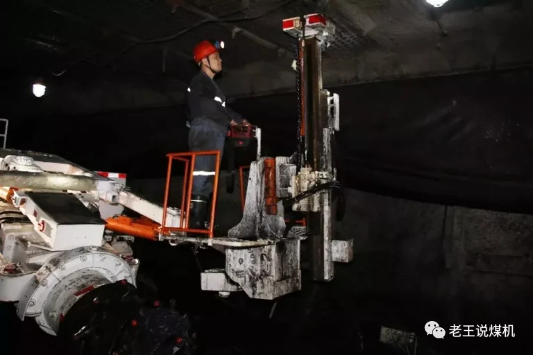 姚桥煤矿加快推进掘锚一体机新工艺