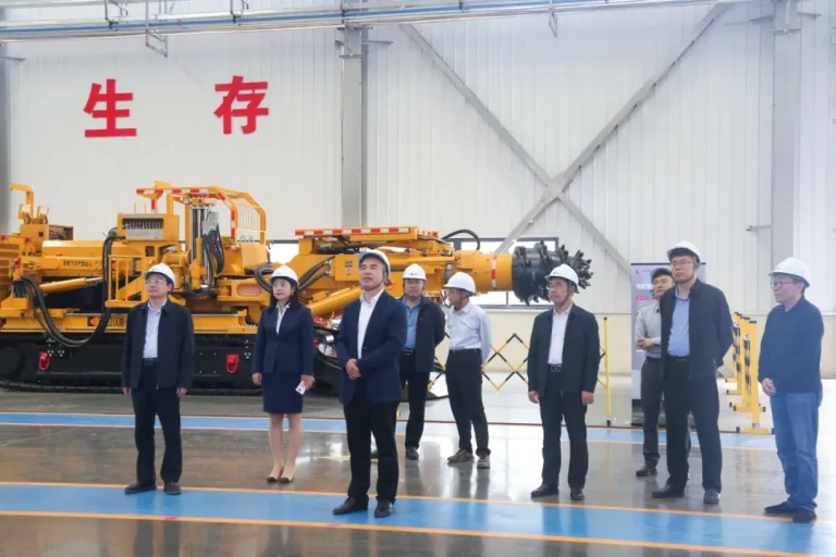 济宁市人大常委会委员、代表工委主任朱仰民一行莅临天河科技考察调研